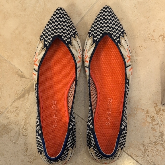 Rothy's Sapphire Floral Point 8.5 - Picture 2 of 8